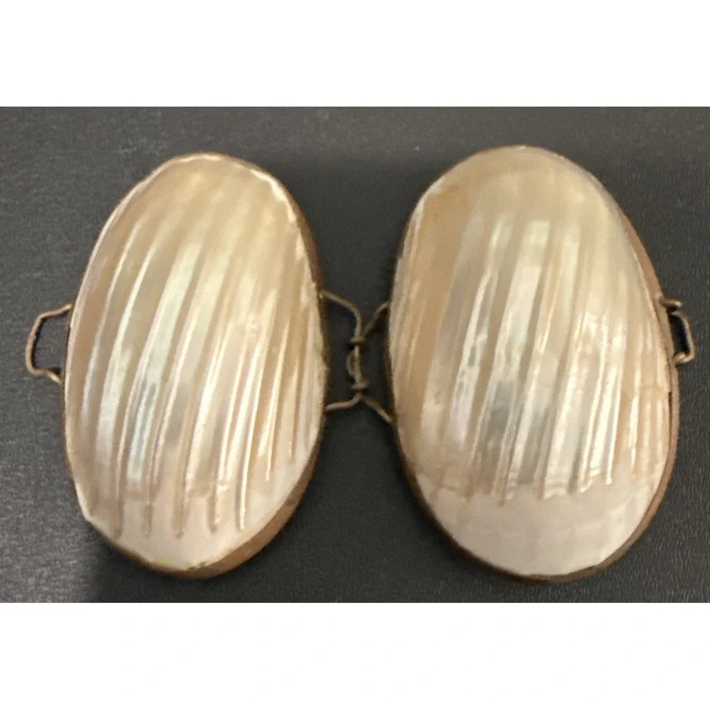 Sea Shell Pearl Jewelry Trinket Pill Box Early 1900s Antique Vintage Pre-owned